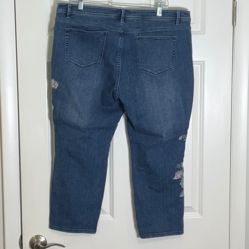 J. Jill Embroidered Denim Crop - Picture 6 of 16